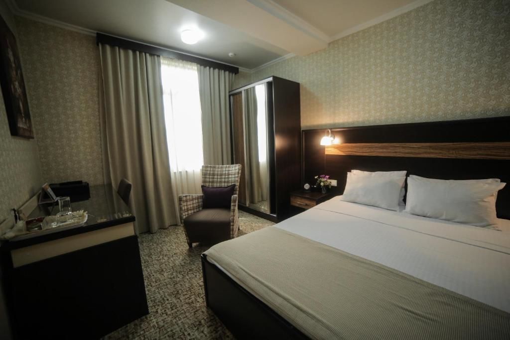 Отель Onyx Hotel Bishkek Бишкек-51